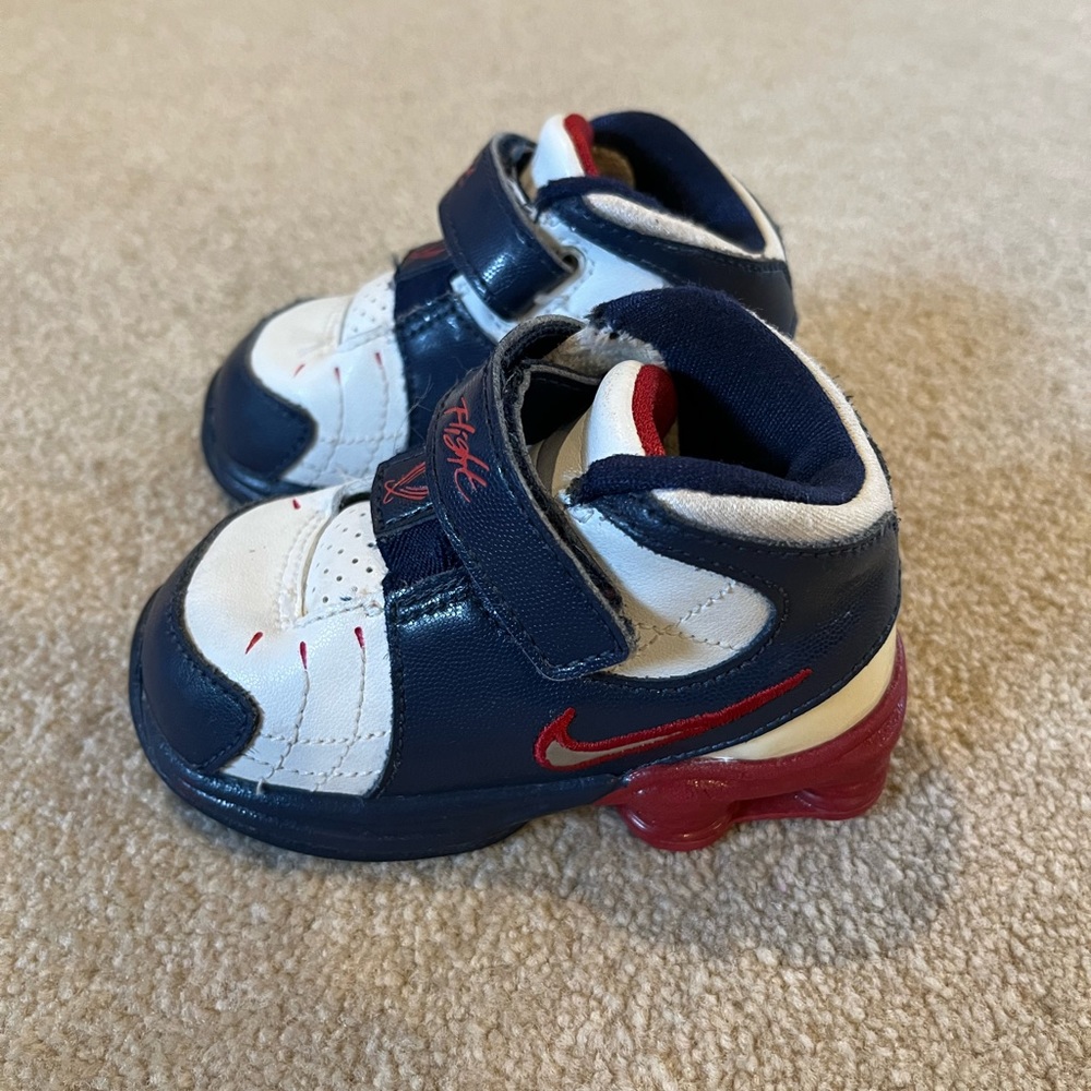 Size 4 Nike high tops